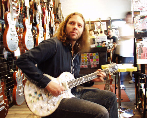 Rich Robinson - rich-robinson-zemaitis